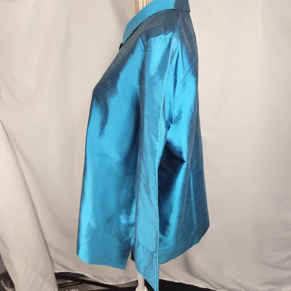 Valerie Stevens Blue Silk Stitch Accent Long Sleeve Hidden Button Top Size Large - Picture 4 of 9